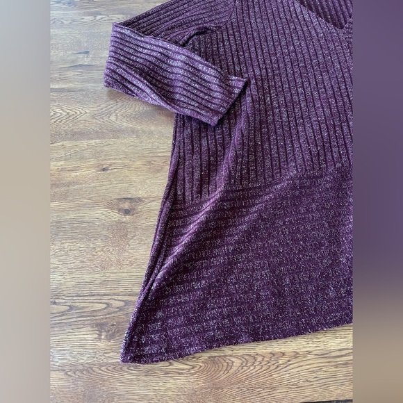 Womens Plus Size Calvin Klein Purple Metallic Ribbed V-Neck Tunic Top - Picture 3 of 11